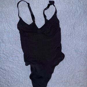 SKIMS Seamless Sculpt Thong Bodysuit